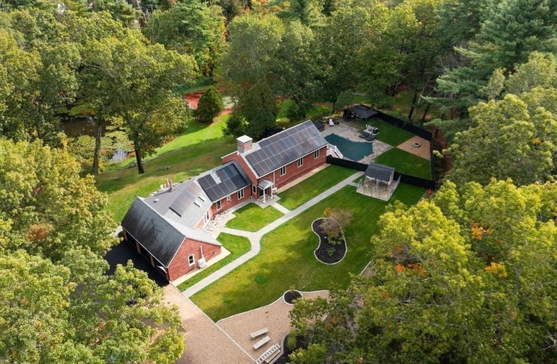 105 Georgetown Rd