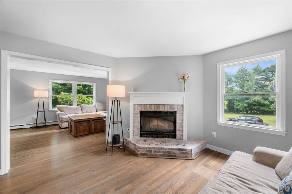 381 Linebrook Rd, Ipswich, MA Photo #7