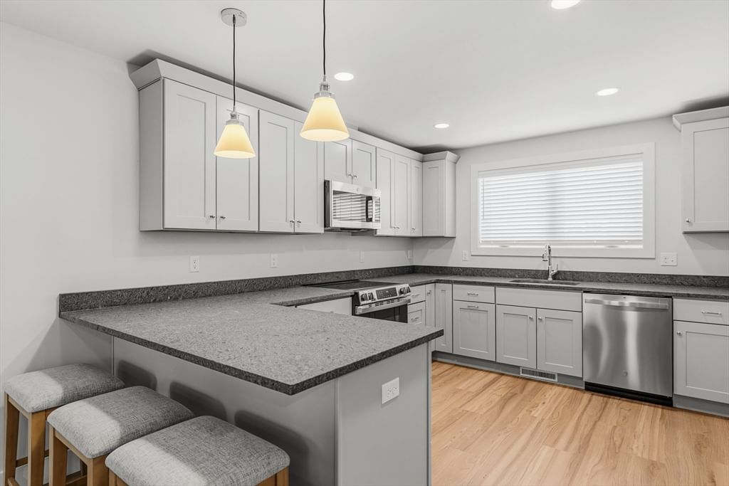 2492 South Main Street #3A, Fall River, MA Photo #5