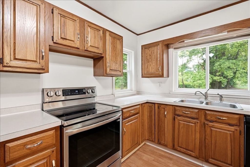 15 Walnut St, West Bridgewater, MA, 15 Walnut St, West Bridgewater, MA Photo #12