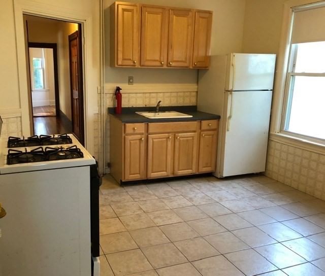 73 Iroquois Street #3, Boston, MA Photo #2