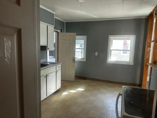 61-63 Acushnet Ave, Springfield, MA Photo #19
