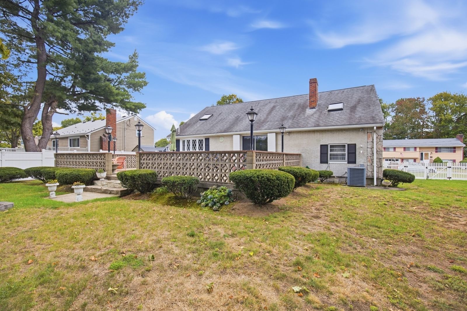 37 Rustcraft Rd Dedham — Photo 16 of 26