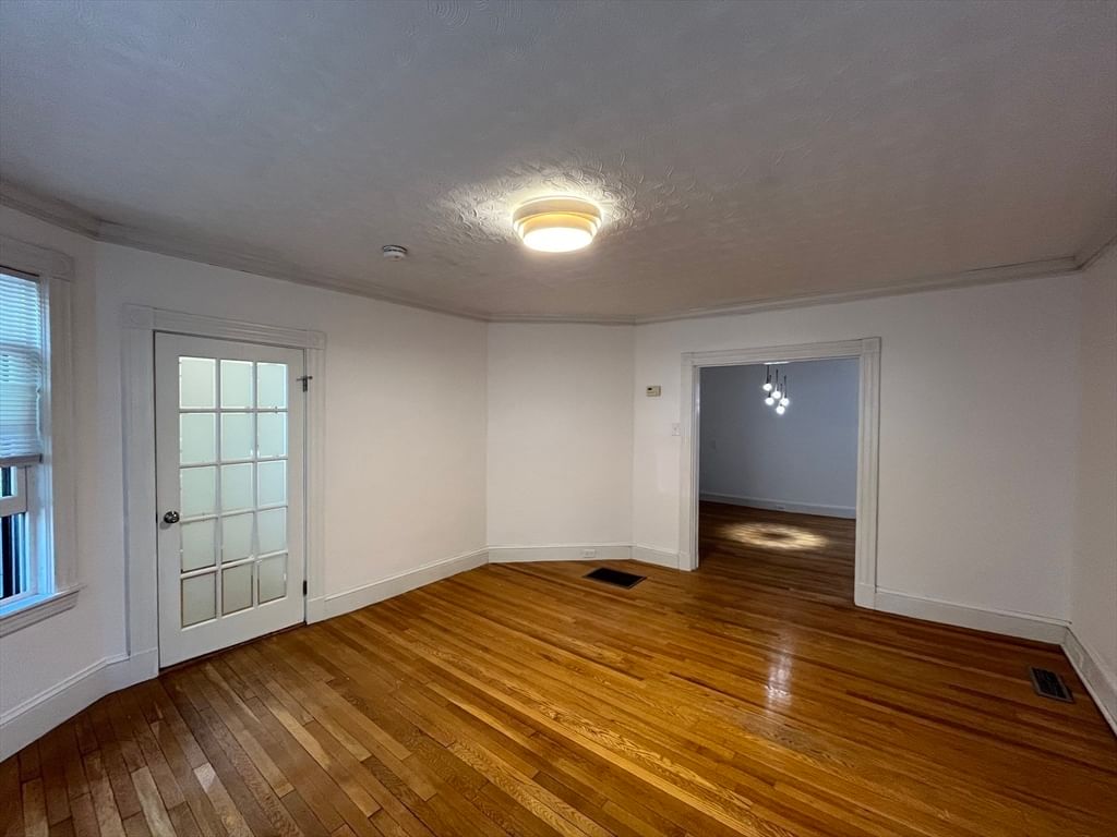 27 Dudley St #1, Cambridge, MA Photo #8
