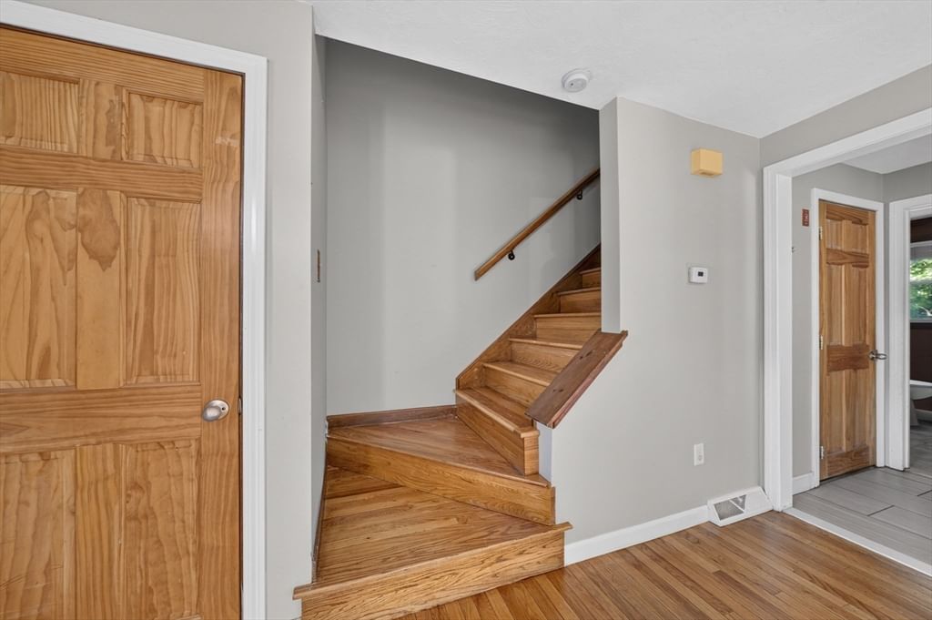 17 Pine Knoll Ln #B, Taunton, MA Photo #28