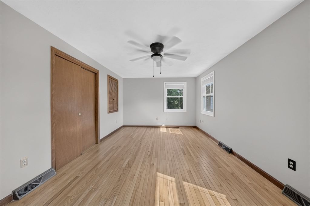 17 Pine Knoll Ln #B Taunton — Photo 36 of 42