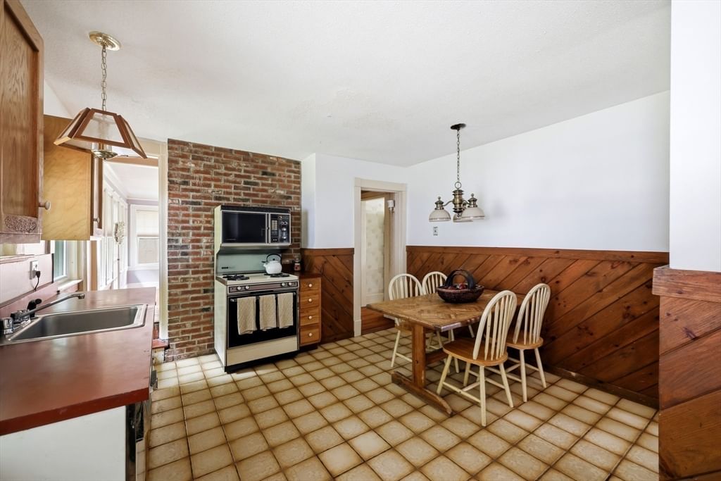 121 Farmington Ave, Longmeadow, MA, 121 Farmington Ave, Longmeadow, MA Photo #7