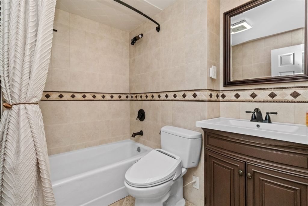 19 Old Diamond ST #19, Walpole, MA Photo #15