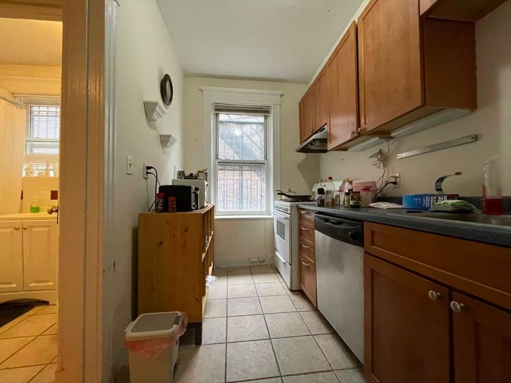 47 Park Vale Ave #5, Boston, MA Photo #8