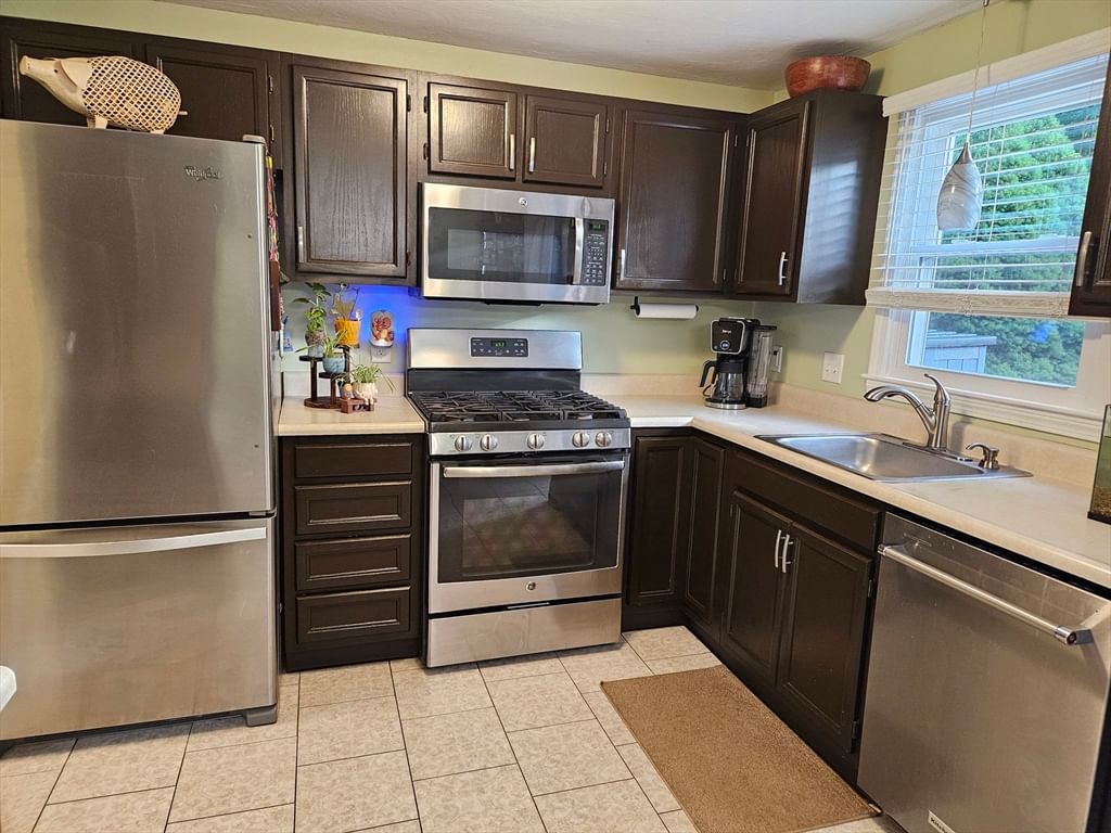154 Bear Hill Rd #904, Cumberland, RI Photo #5