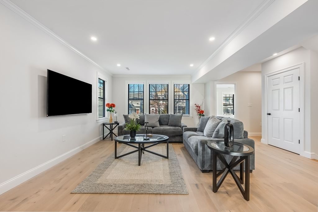 32 Perthshire Rd #2, Boston, MA, 32 Perthshire Rd #2, Boston, MA Photo #11