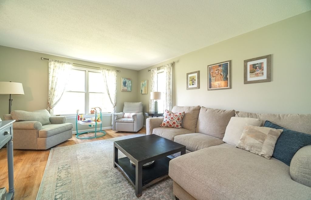 7 Bunker Cir, East Longmeadow, MA, 7 Bunker Cir, East Longmeadow, MA Photo #14