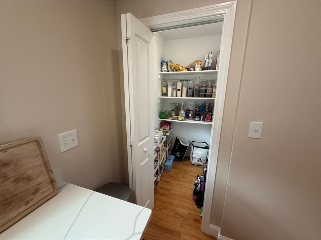 42 Ashland St #(1F), Medford, MA Photo #4