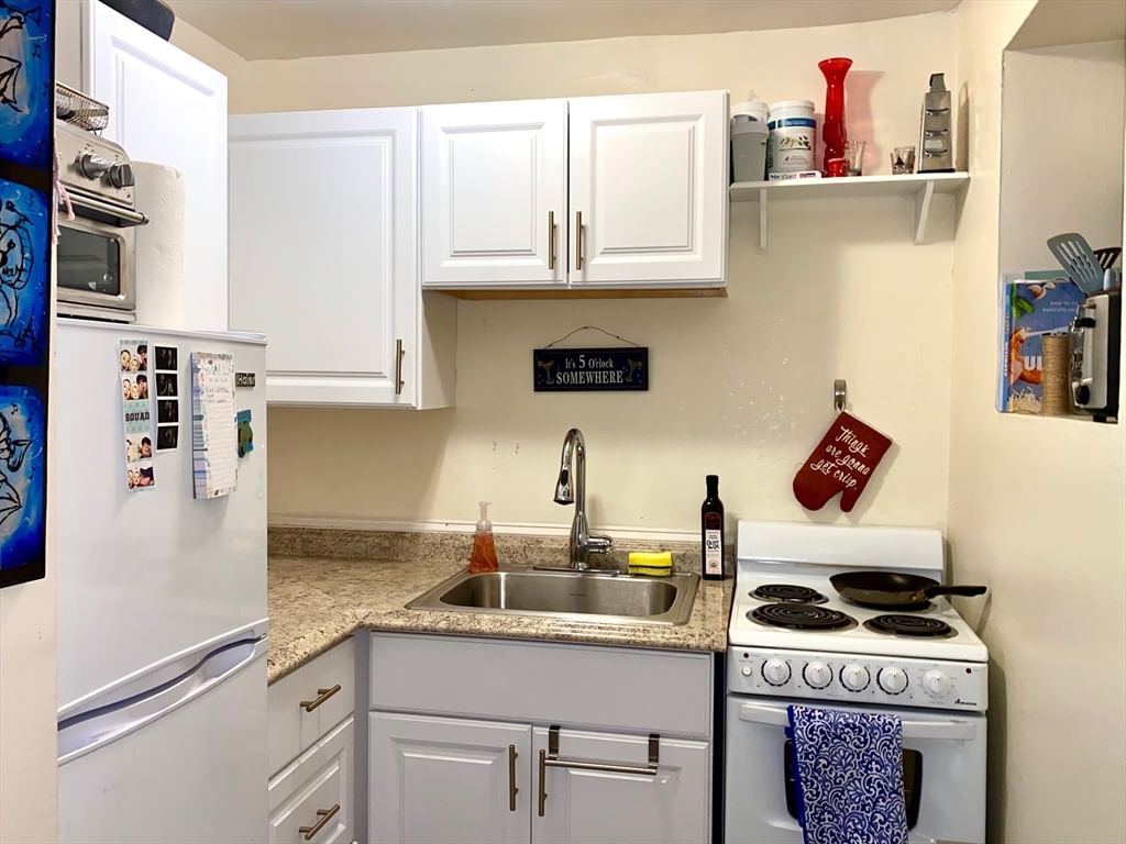 120A Babcock St #B4, Brookline, MA Photo #4