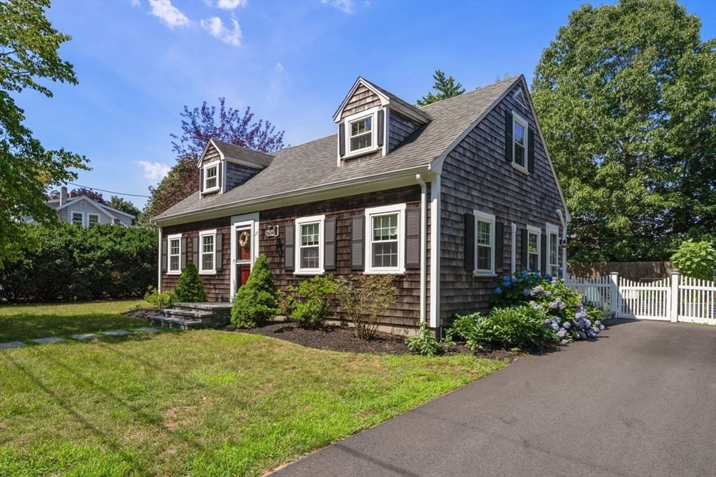 20 Nelson Street, Kingston, MA Photo #1