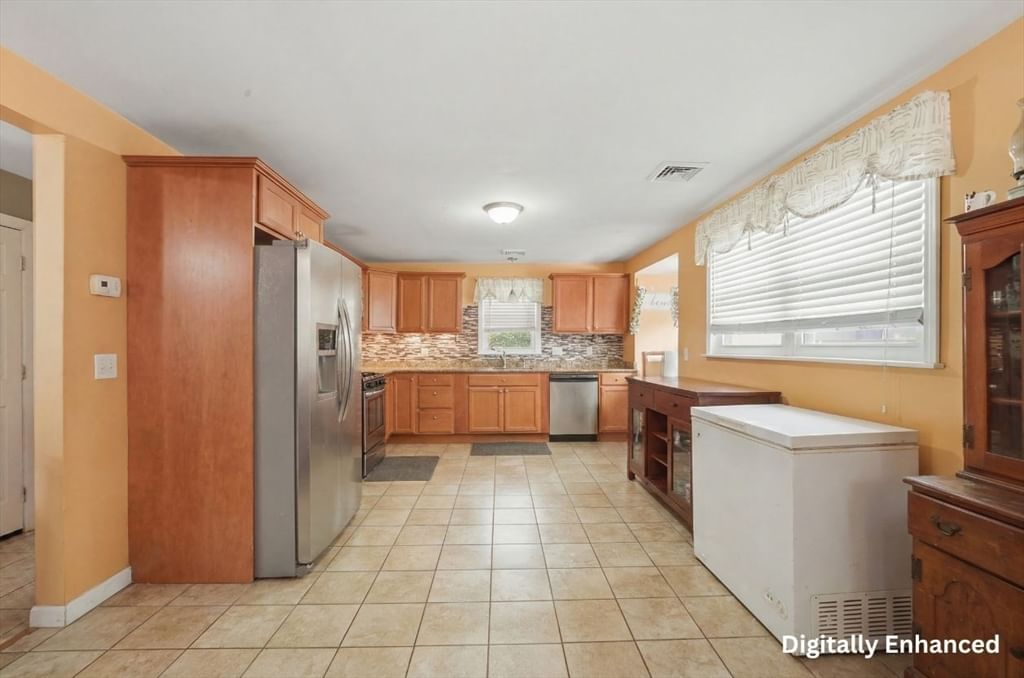 104 Stephen Street, Dartmouth, MA, 104 Stephen Street, Dartmouth, MA Photo #9