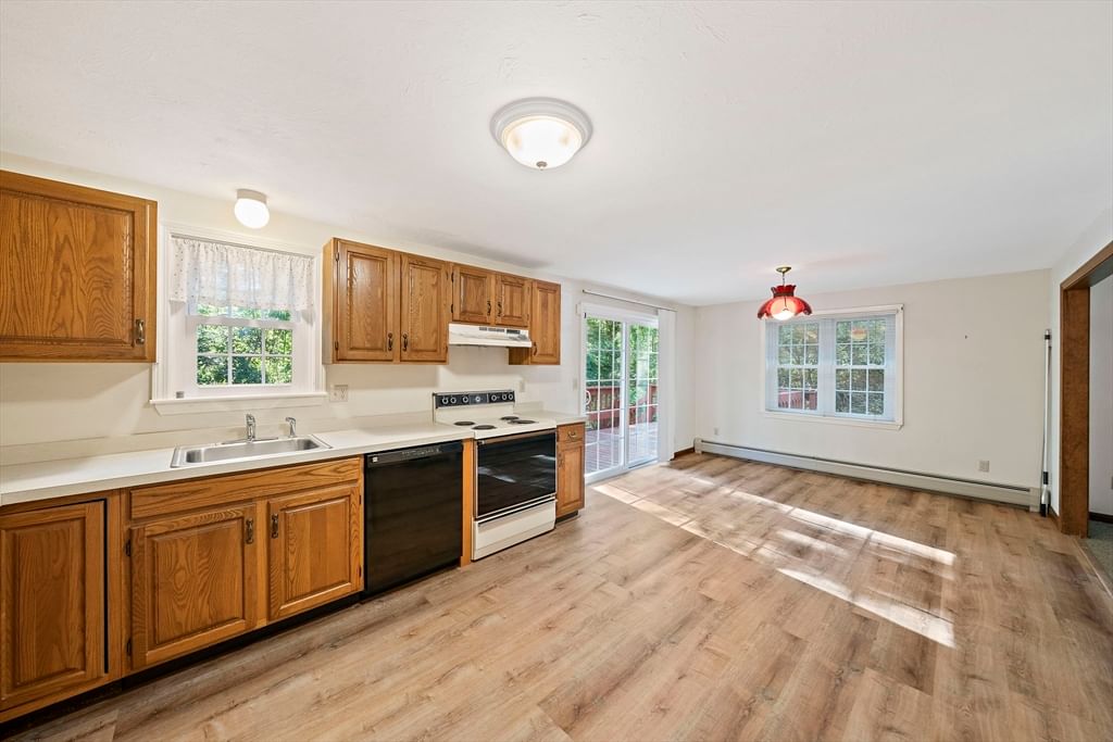 20 Biscayne Dr, Barnstable, MA, 20 Biscayne Dr, Barnstable, MA Photo #3