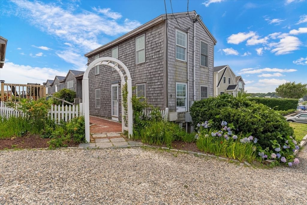 9 Windemere Rd #10, Yarmouth, MA Photo #2