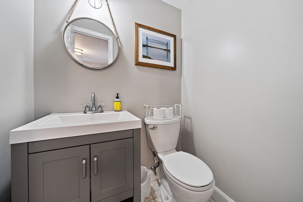 36 Cranberry Ave, Mashpee, MA Photo #11