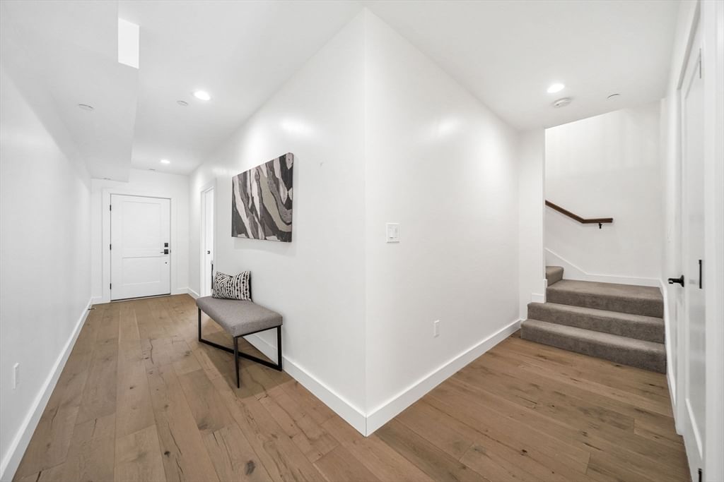 635 Main St #2, Wilmington, MA, 635 Main St #2, Wilmington, MA Photo #5