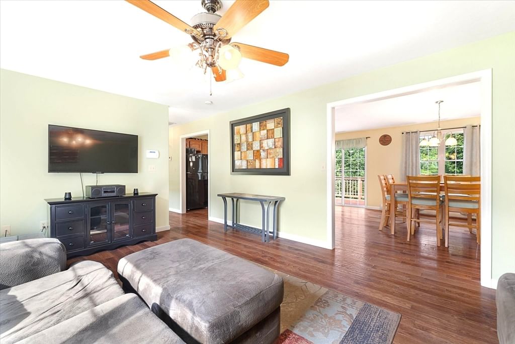 43 Servant Way, Southbridge, MA, 43 Servant Way, Southbridge, MA Photo #4