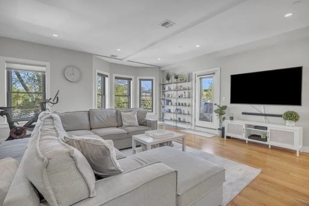 24 Rawson St #3, Boston, MA, 24 Rawson St #3, Boston, MA Photo #11