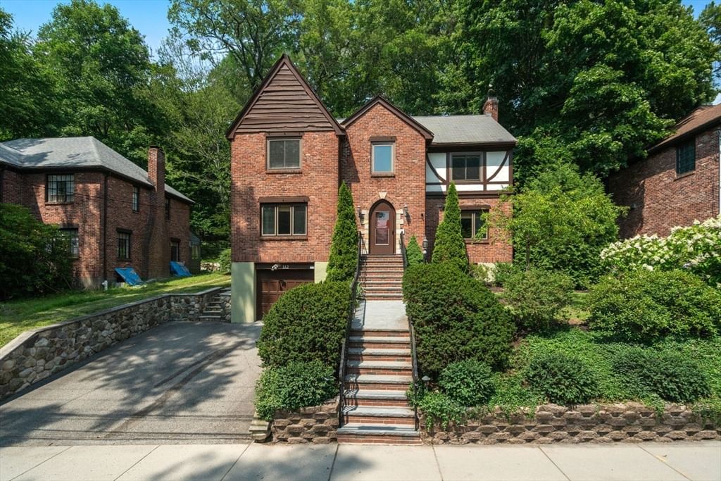 142 Beverly Rd, Brookline, MA, 142 Beverly Rd, Brookline, MA Photo #1