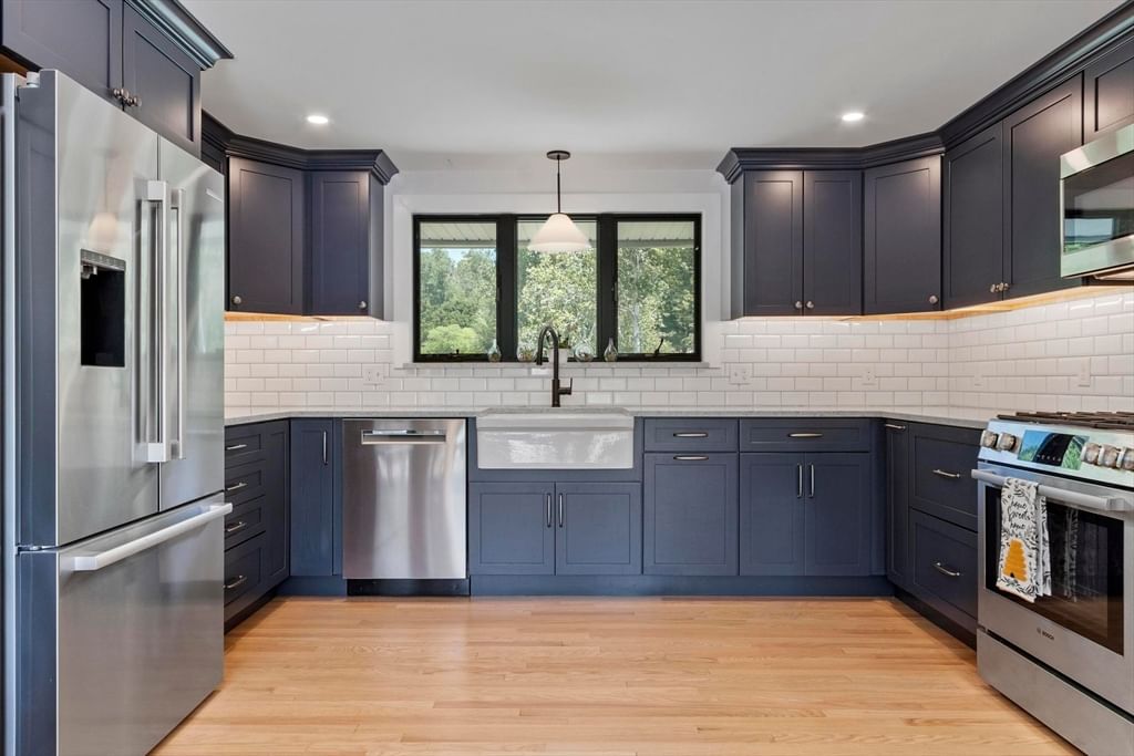 467 Loring Road, Barre, MA 01005 photo 2