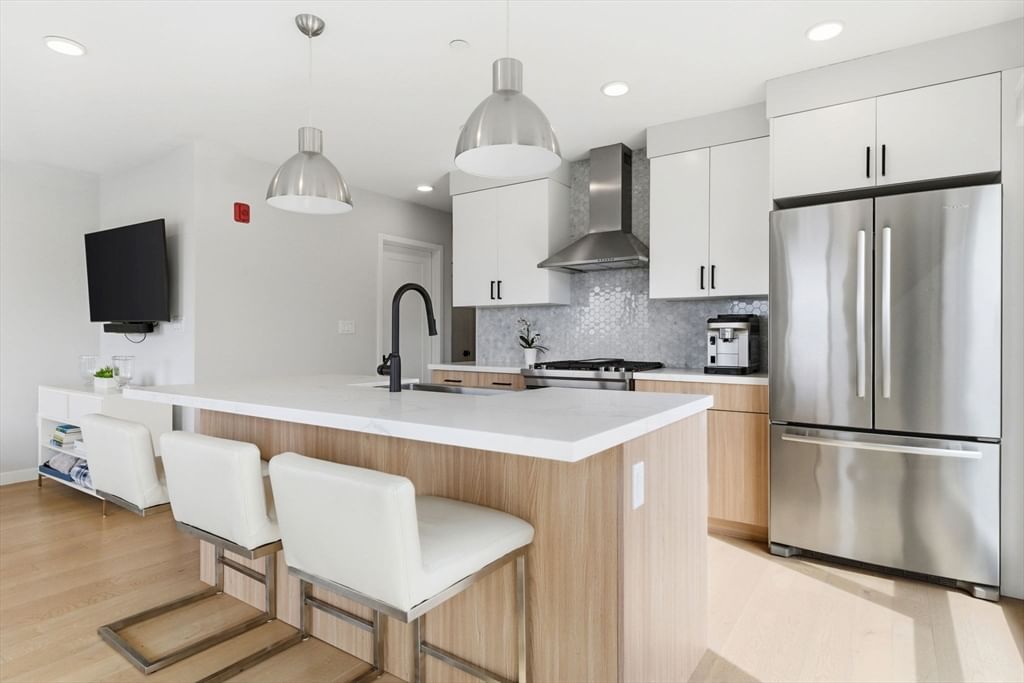 457 West Broadway #506, Boston, MA Photo #7