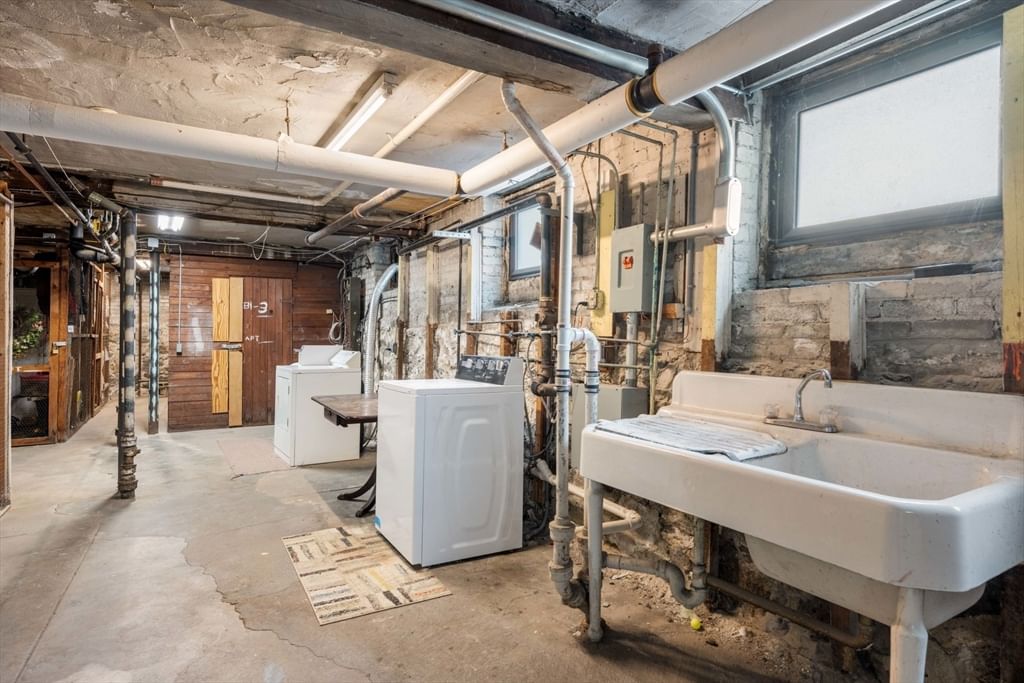 109 Winchester St #6, Brookline, MA Photo #22