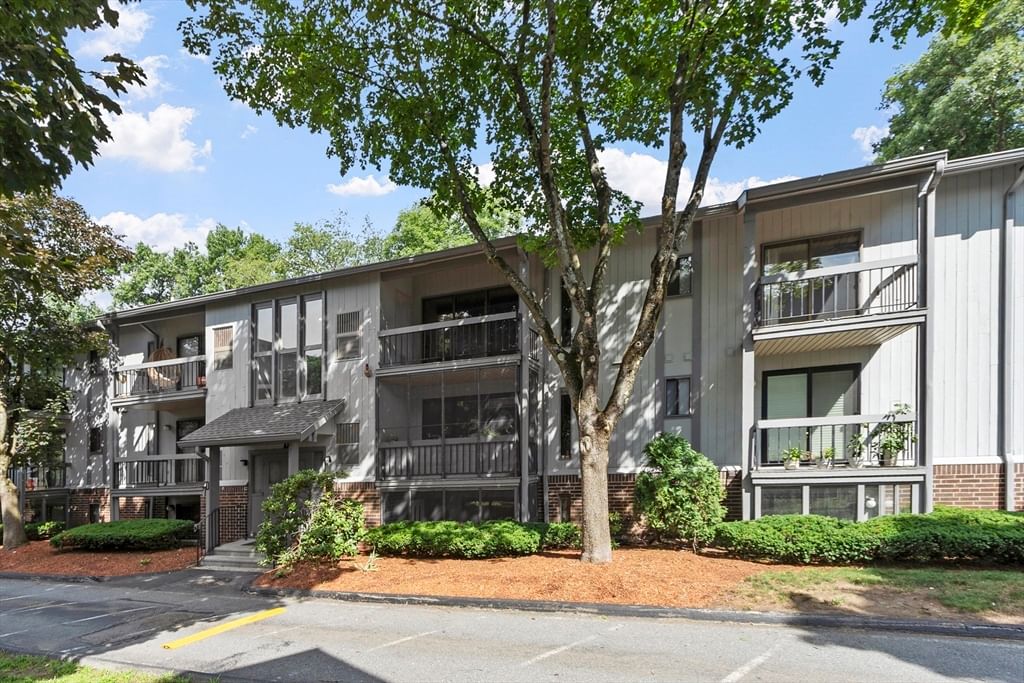 1461 Pawtucket Blvd #D-4, Lowell, MA, 1461 Pawtucket Blvd #D-4, Lowell, MA Photo #2