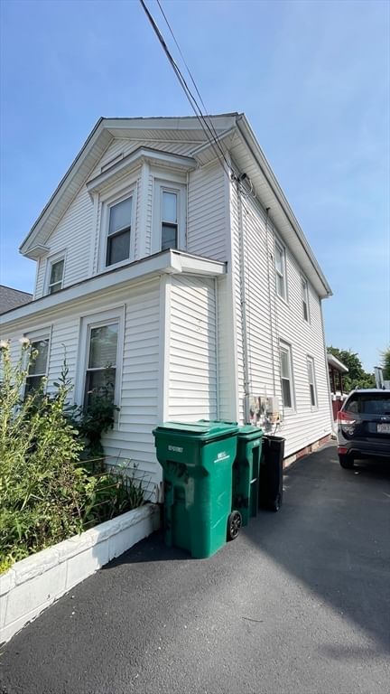 209 Fayette St Lynn — Photo 4 of 32