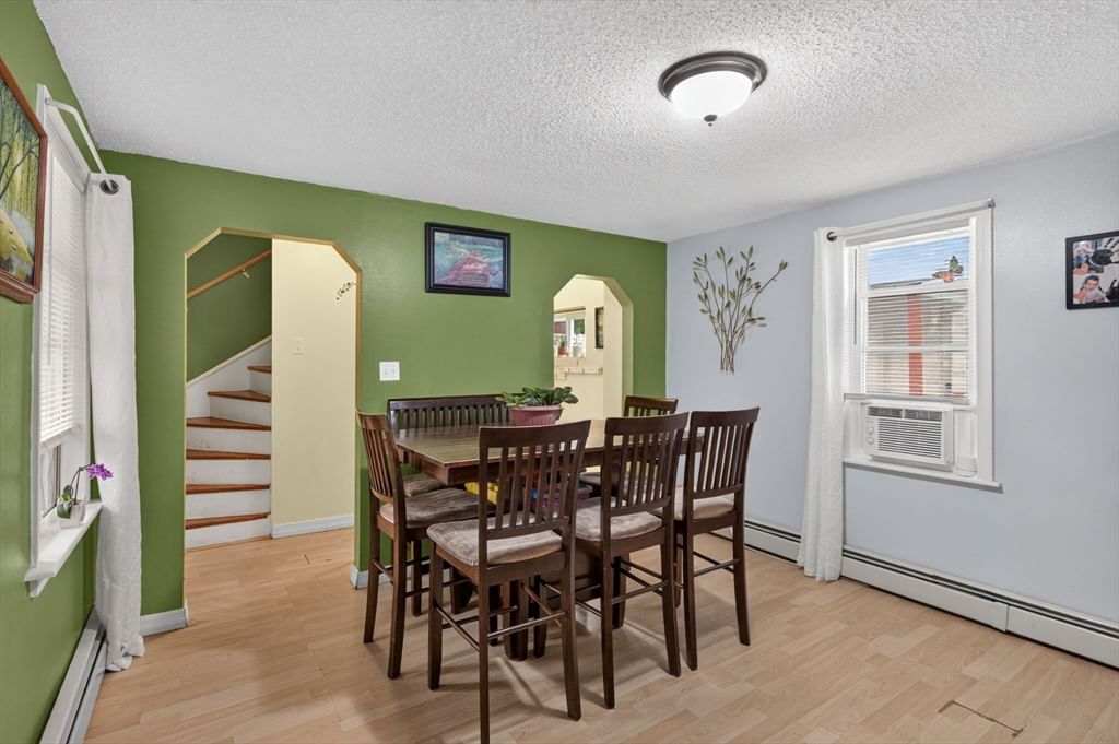 98 Parker St New Bedford — Photo 16 of 29