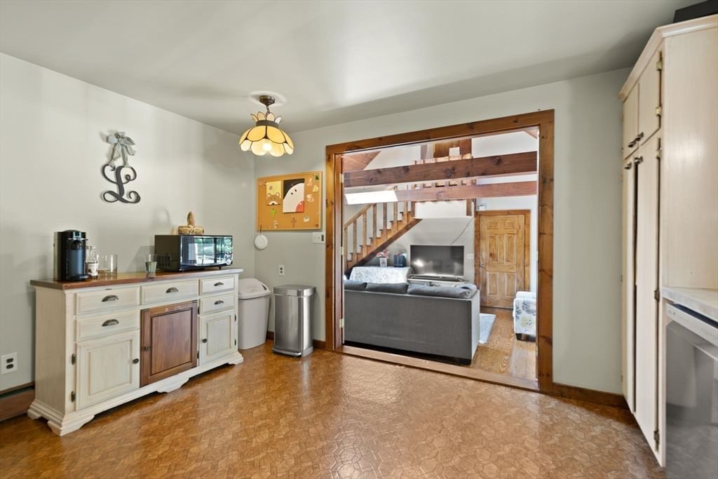 258 Warren St W ST, Raynham, MA, 258 Warren St W ST, Raynham, MA Photo #8