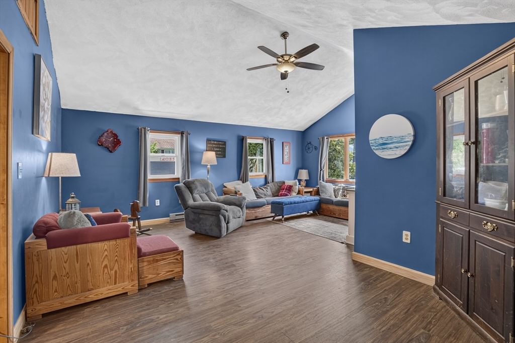 24 Temple St, Tewksbury, MA Photo #11