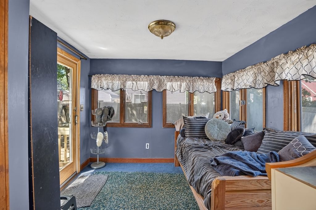 24 Temple St, Tewksbury, MA Photo #6