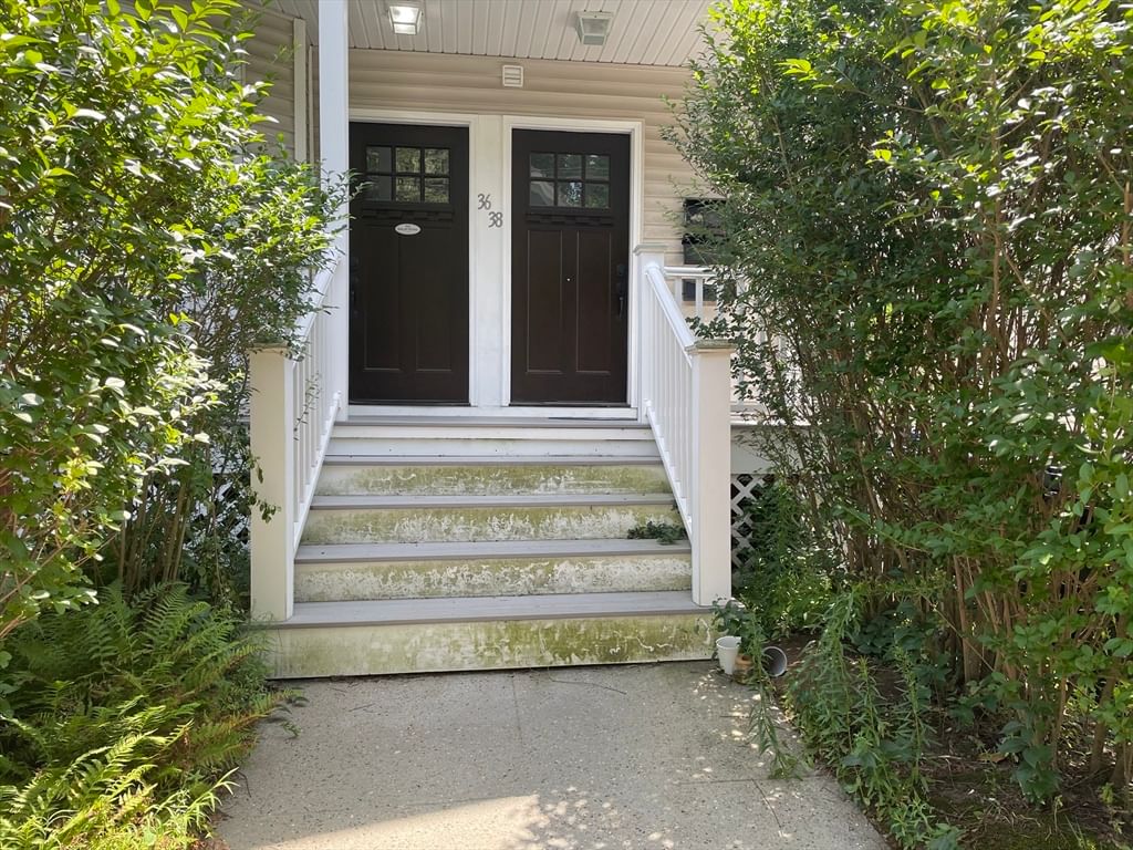 38 Creighton St #2, Cambridge, MA Photo #2