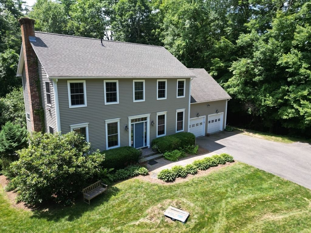272 Aldrich St Belchertown — Photo 39 of 42