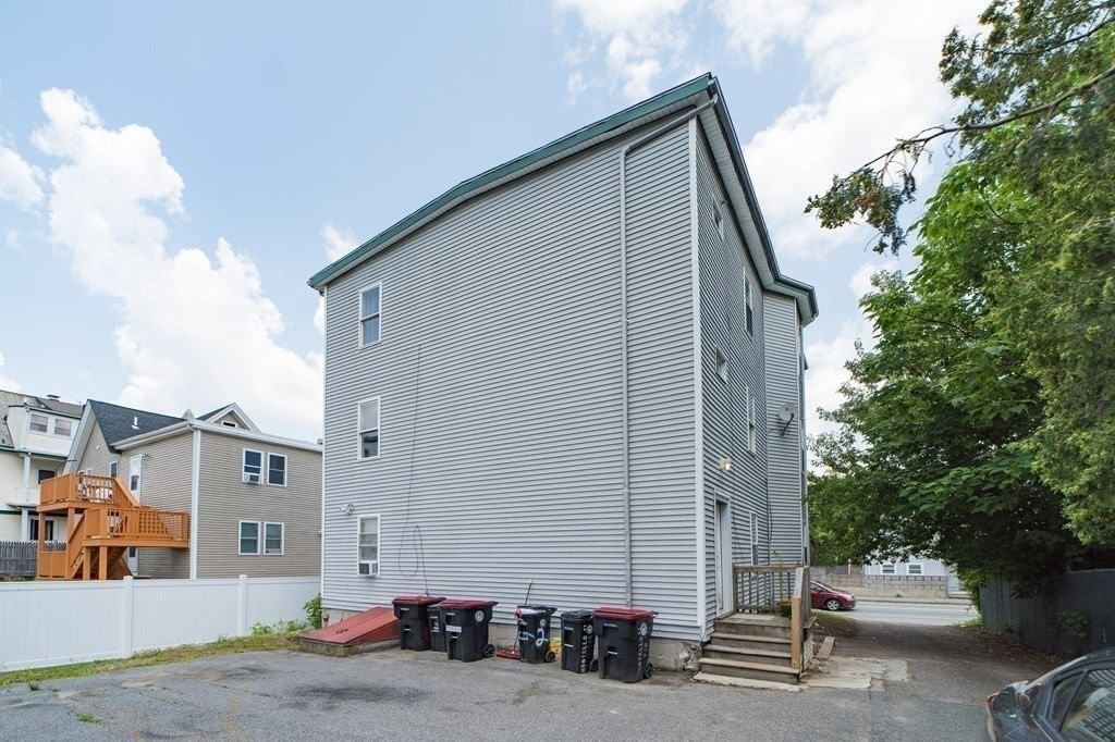 710 N Montello St #2, Brockton, MA Photo #2