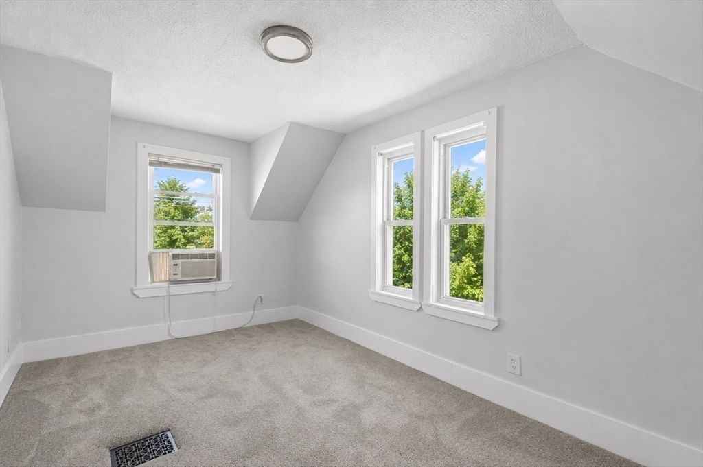 17 Tilton Ter, Lynn, MA, 17 Tilton Ter, Lynn, MA Photo #20