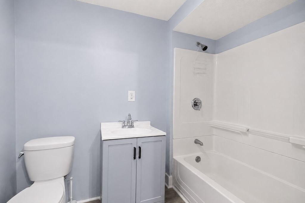 17 Tilton Ter, Lynn, MA, 17 Tilton Ter, Lynn, MA Photo #22