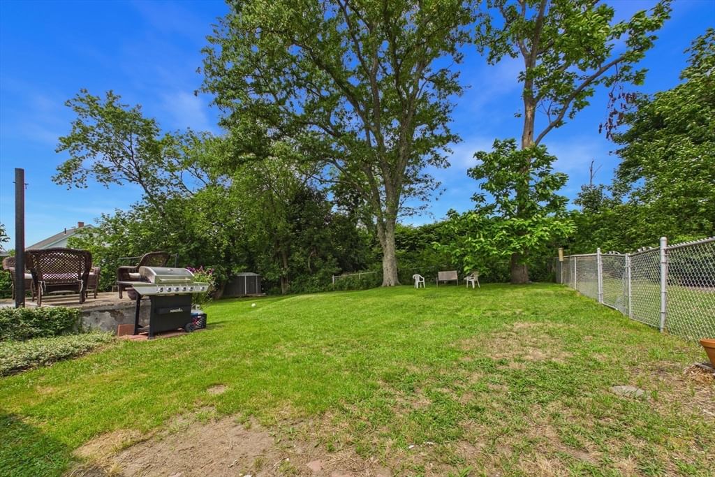 15 Sales St, Fall River, MA, 15 Sales St, Fall River, MA Photo #7