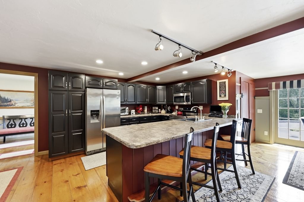 11 Betty St, Auburn, MA, 11 Betty St, Auburn, MA Photo #7