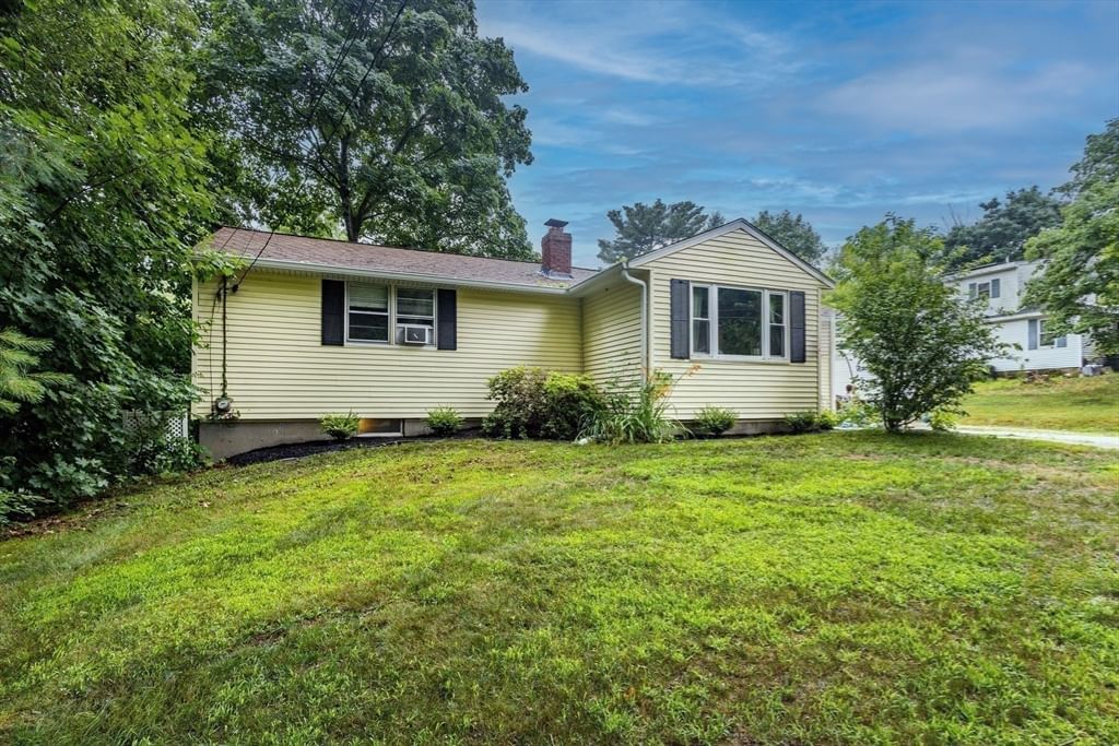 17 Pine St Bellingham — Photo 16 of 24