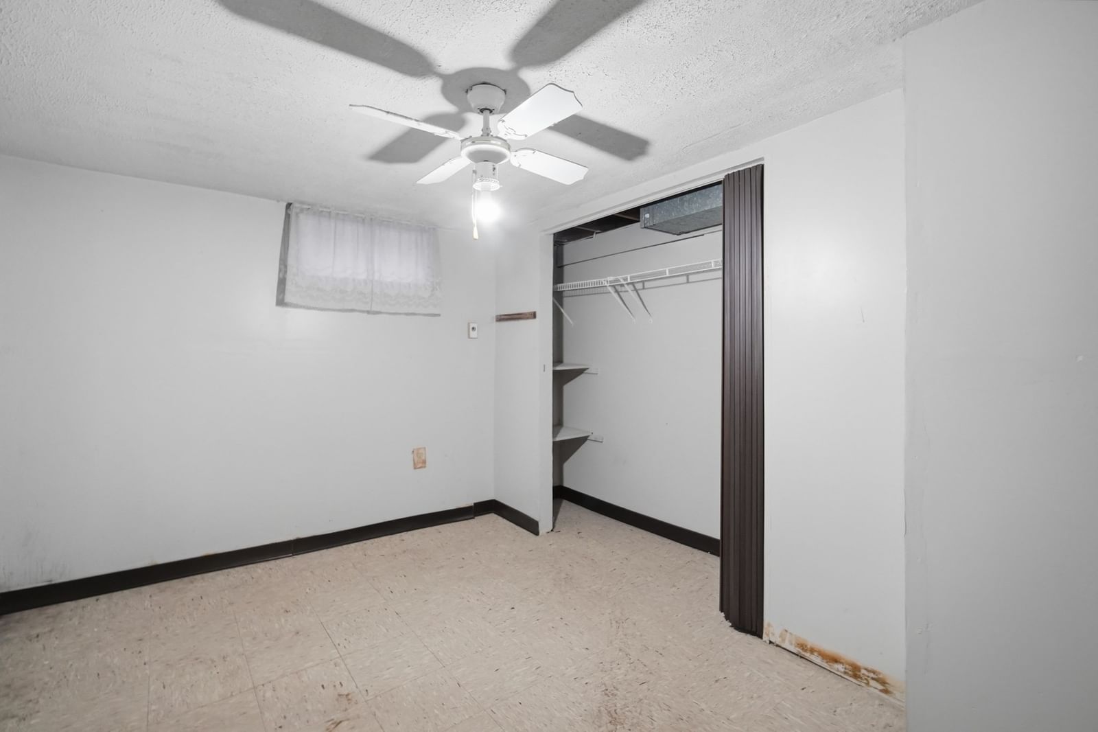 74 Leatherleaf Dr Springfield — Photo 22 of 25