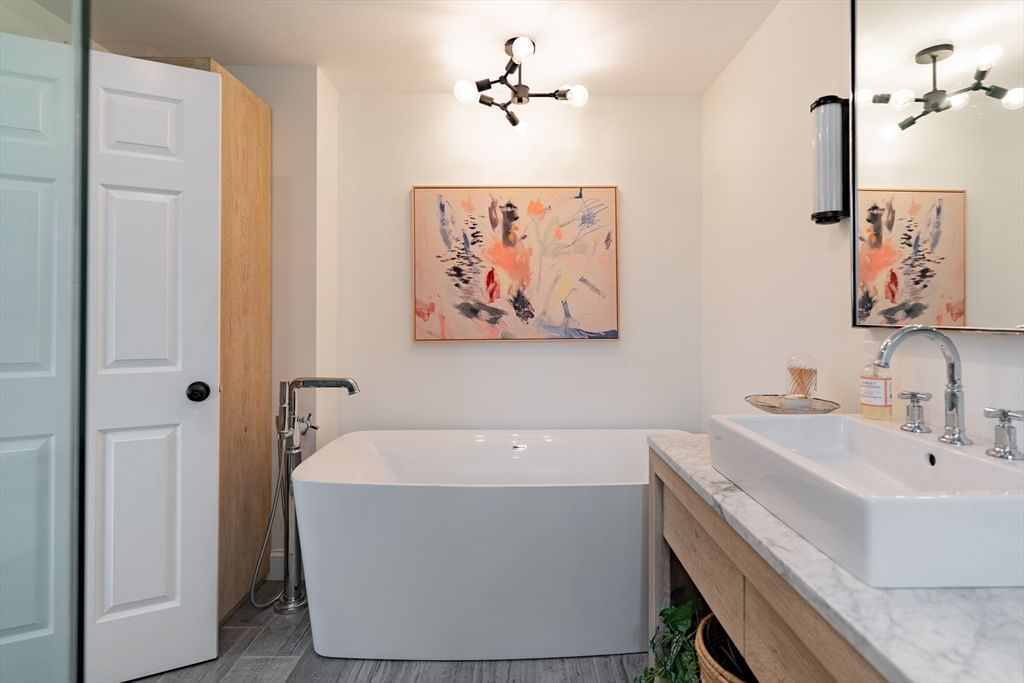 237 Bunker Hill St #237 Boston — Photo 17 of 35