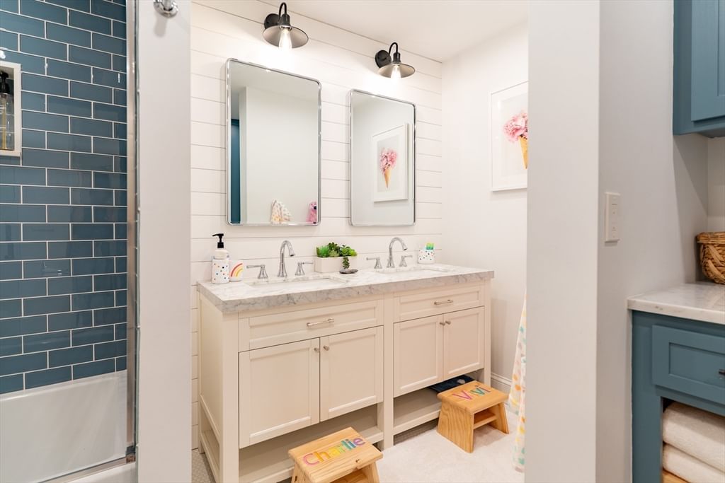 237 Bunker Hill St #237 Boston — Photo 20 of 35