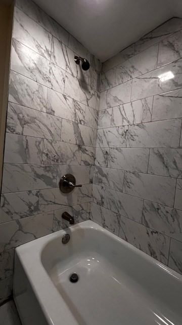81 Mccarthy Ave Chicopee — Photo 20 of 26