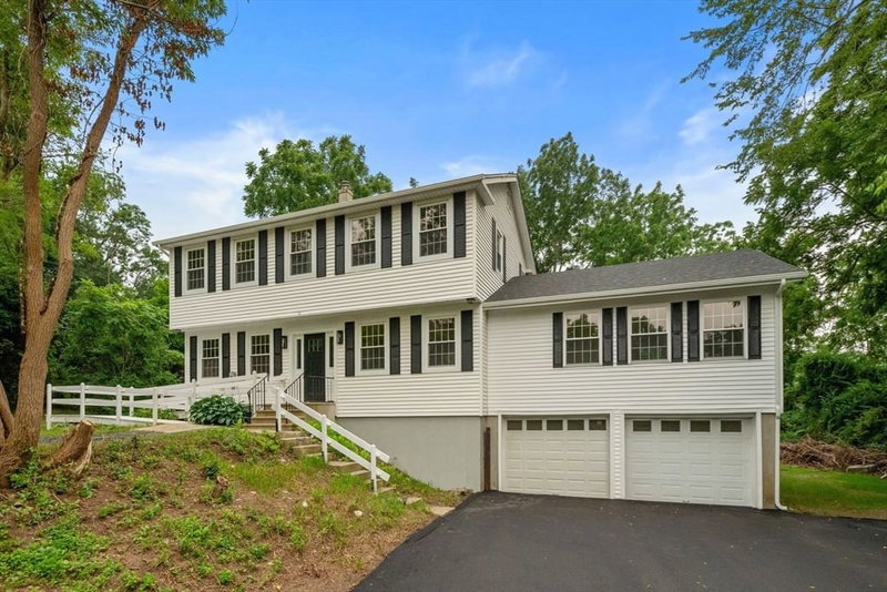 125 Bayview Ave