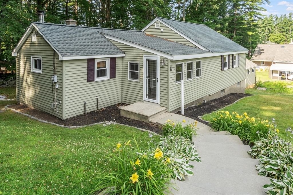 Property at 6 Winters Drive, Westminster, MA 01473